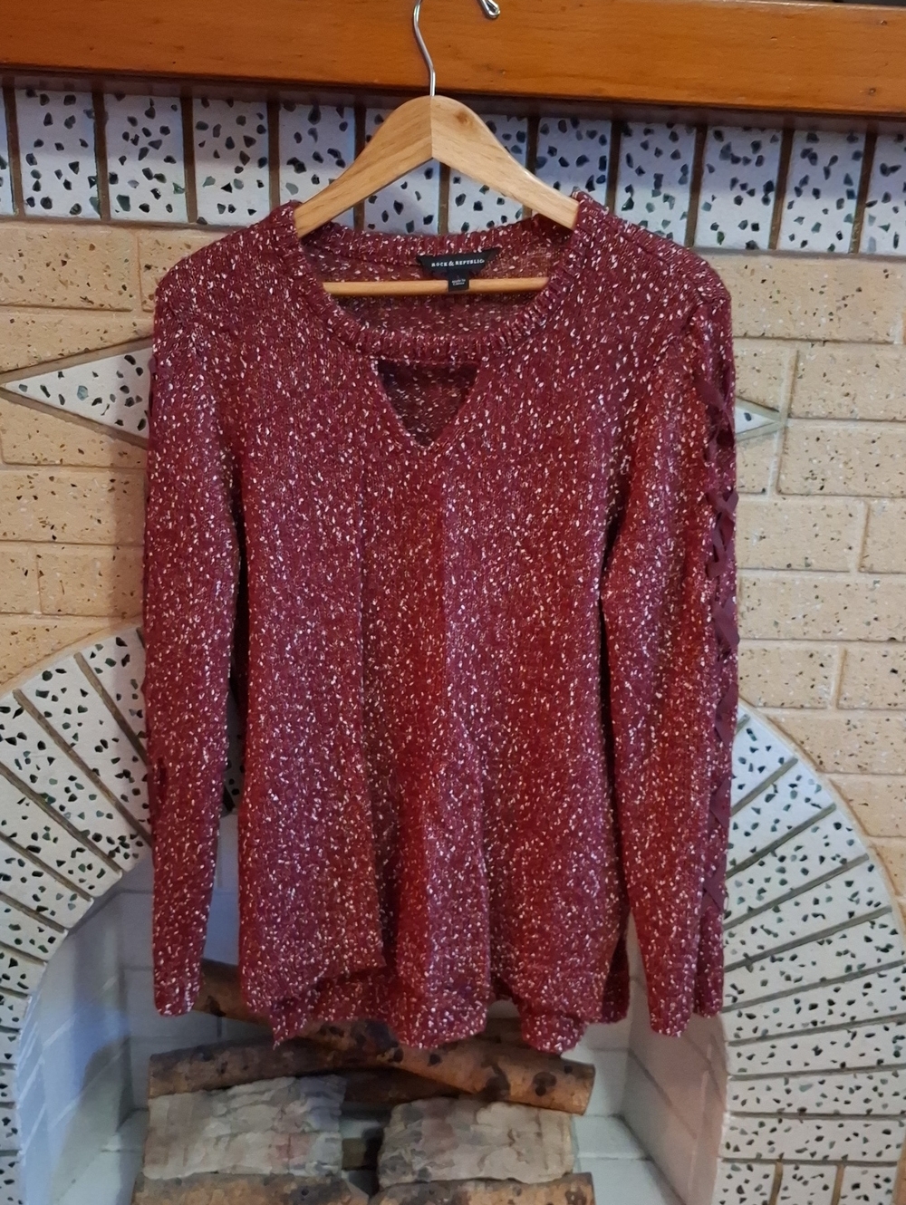 Rock & Republic Burgundy Speckled Lace-Up Sleeve V-Neck Sweater